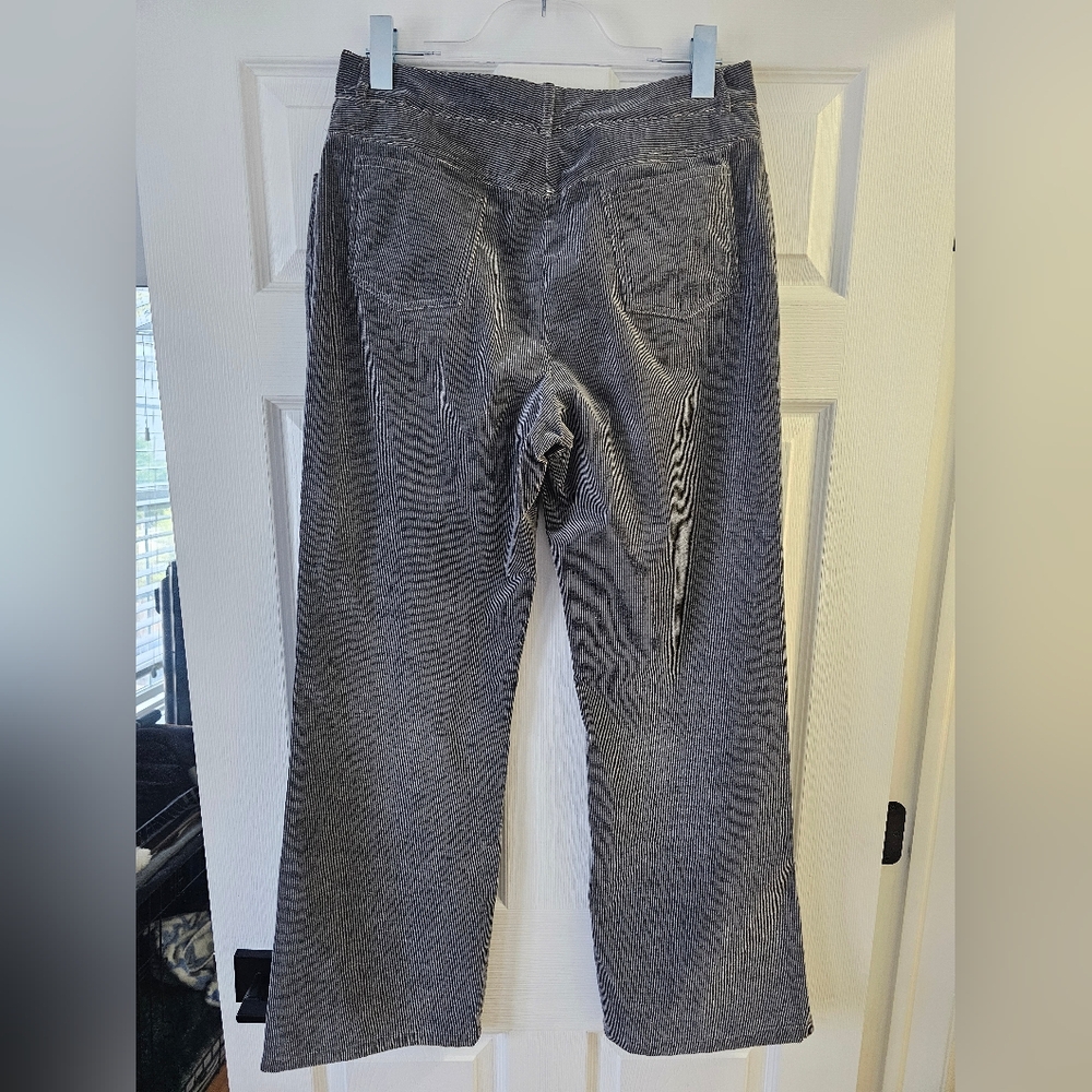 St. John Sport Gray Corduroy Ladies Jeans - Picture 2 of 5